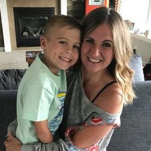 Meet your Posher, Abby